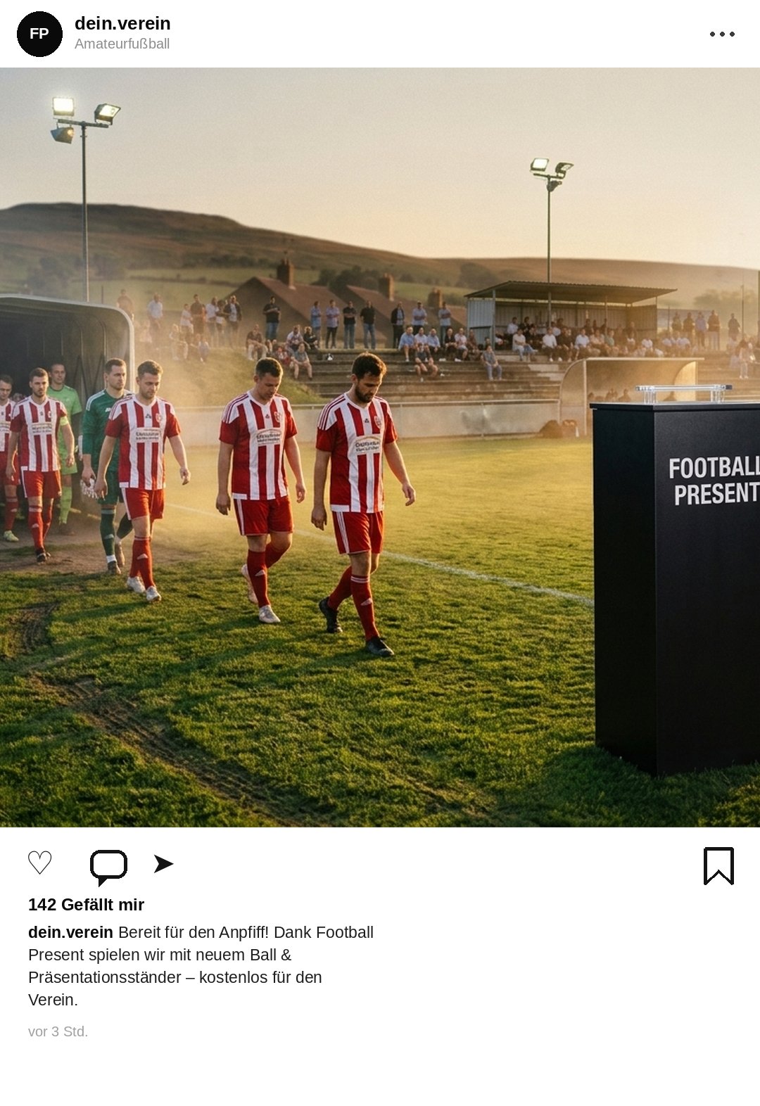 Beispielhafter Instagram-Post eines Vereins mit Football-Present-Präsentationsständer und Ball bei der Übergabe